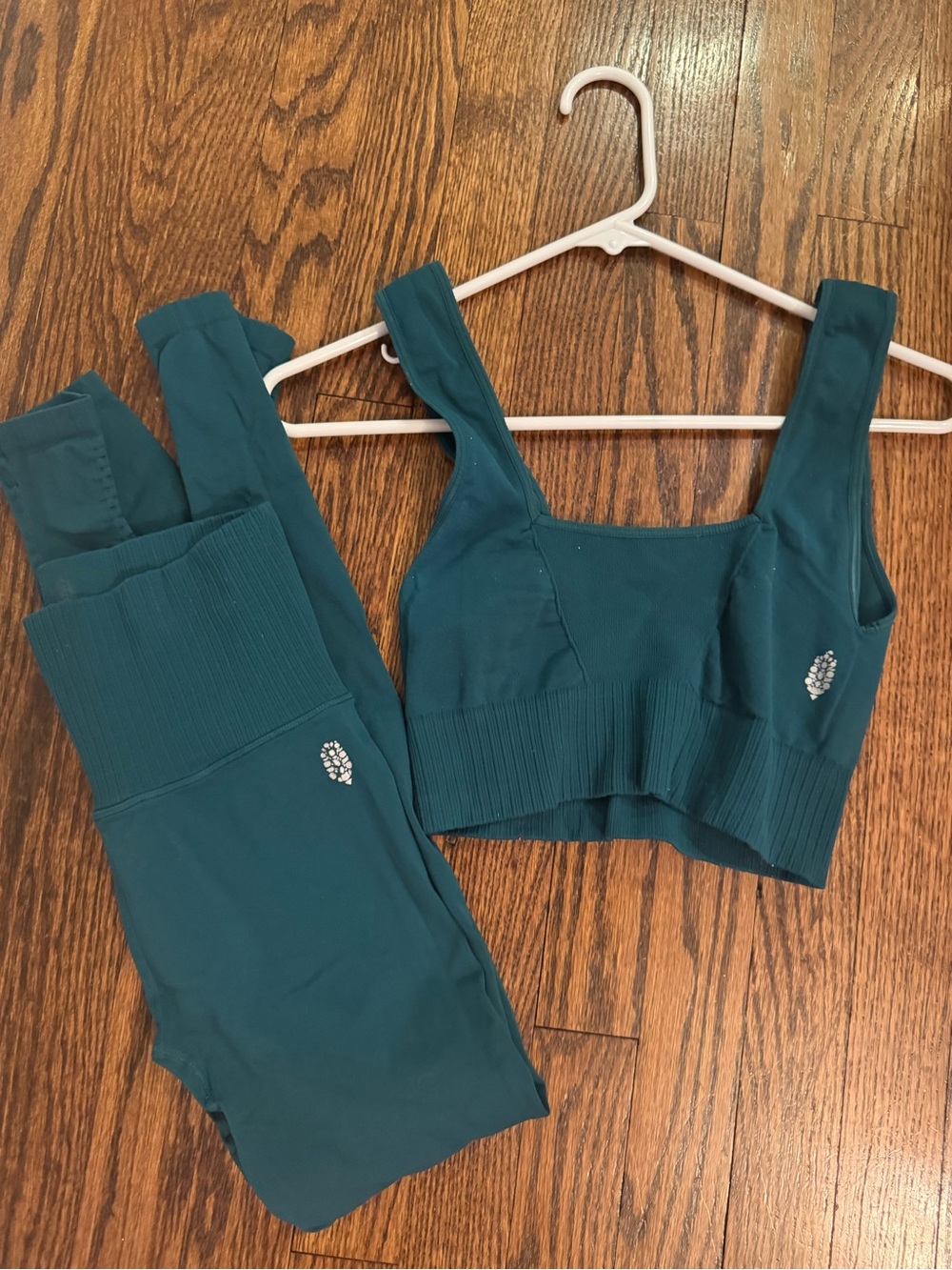 Free People Movement SET - Teal Ribbed Sports Bra & High-Waist Legging Set SMALL